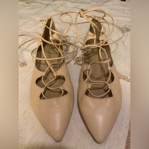 Nude ballerina flats
